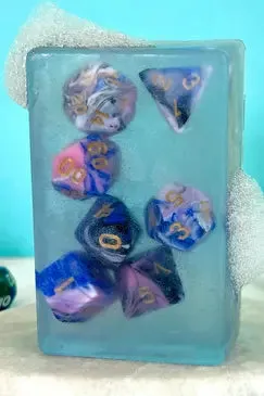 Dragon's Lair Dungeons & Bubbles tvål tärningsset körsbärsblom 7st