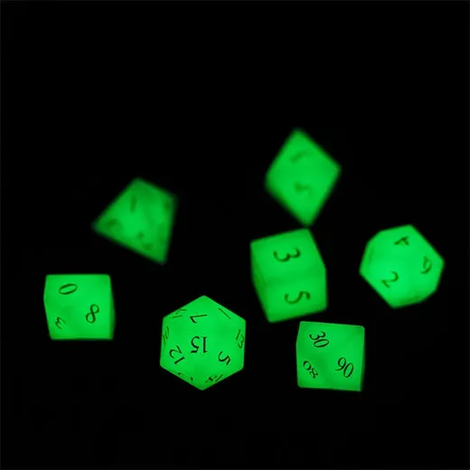 Dragon's Lair Glowing Gemstone tärningsset 7 tärningar